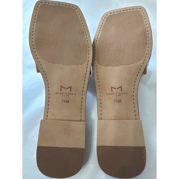 Marc Fisher Rosely NEW in box natural leather with silvertone chain sz 7.5M sand - Picture 5 of 7